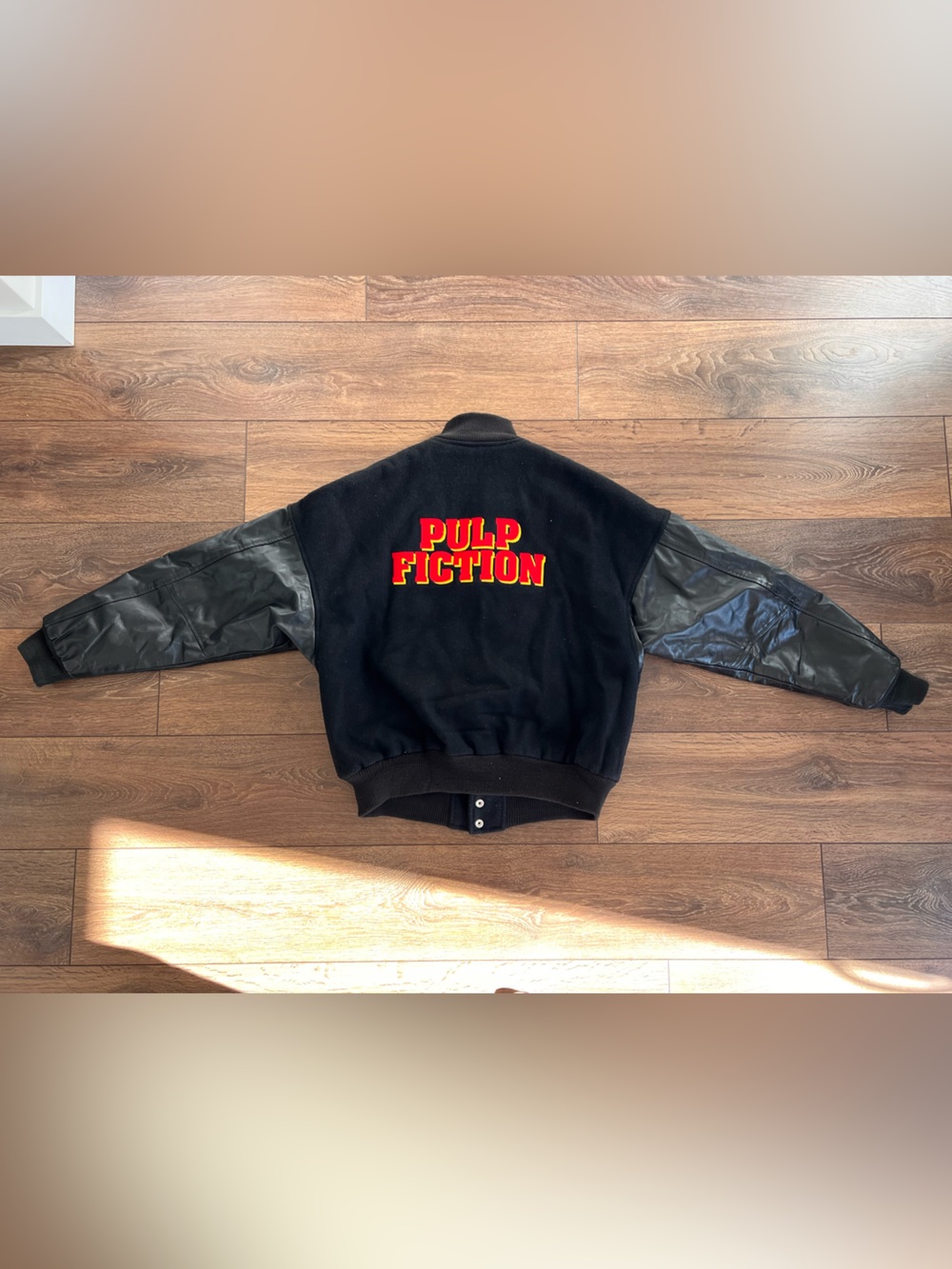 Rare - Pulp Fiction/Alliance Video promo jacket 1994 cast/crew varsity jacket